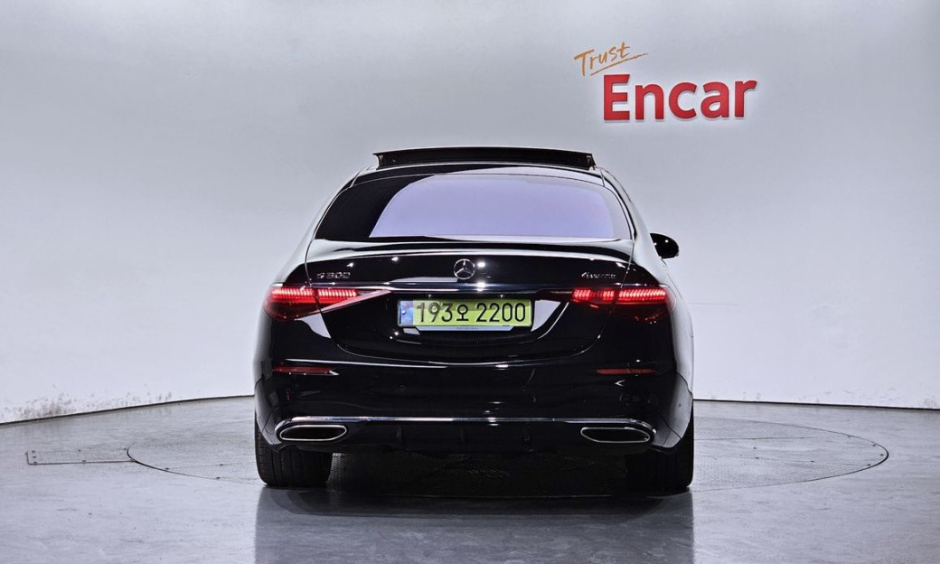 Mercedes-Benz S-Class S500L 4MATIC, 2024