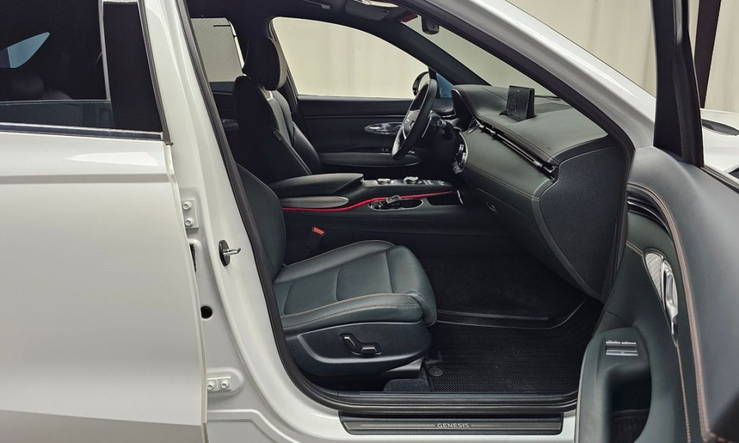 Genesis GV70 2.5T Gasoline AWD, 2024