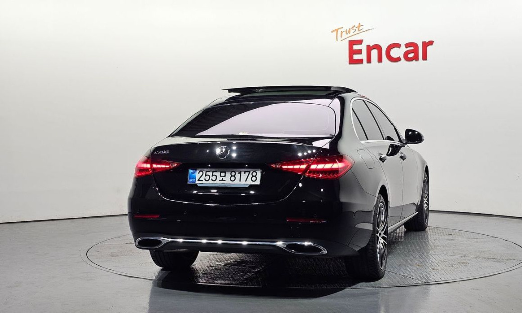 Mercedes-Benz C-Class C200 Avantgarde, 2025