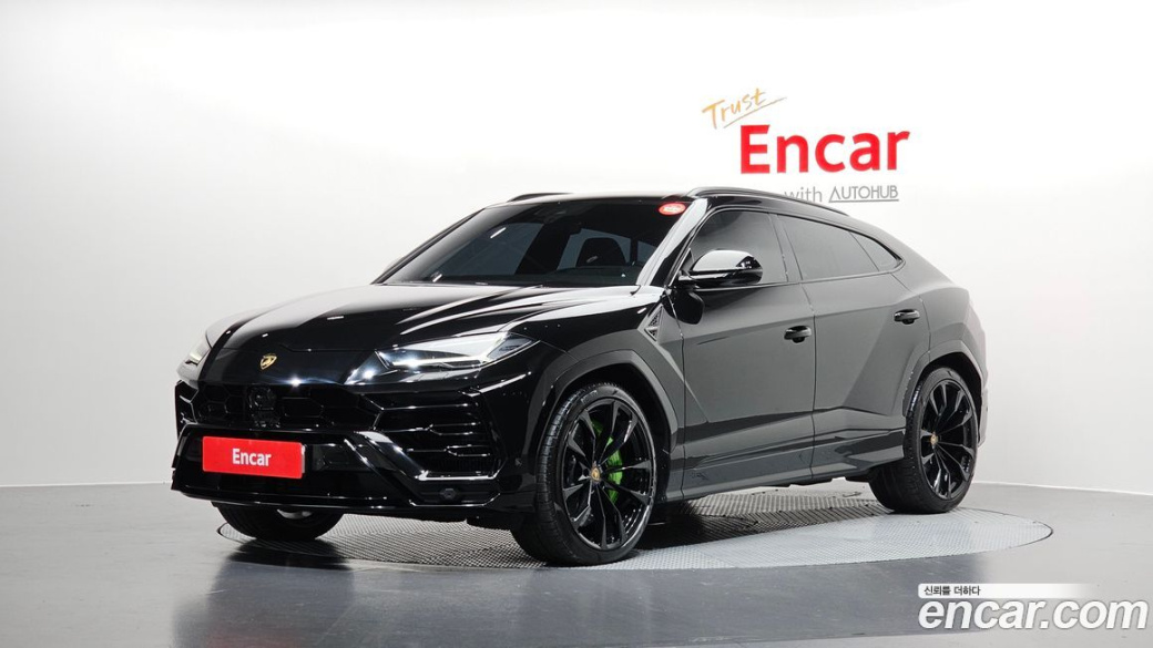 Lamborghini Urus 4.0 V8, 2022