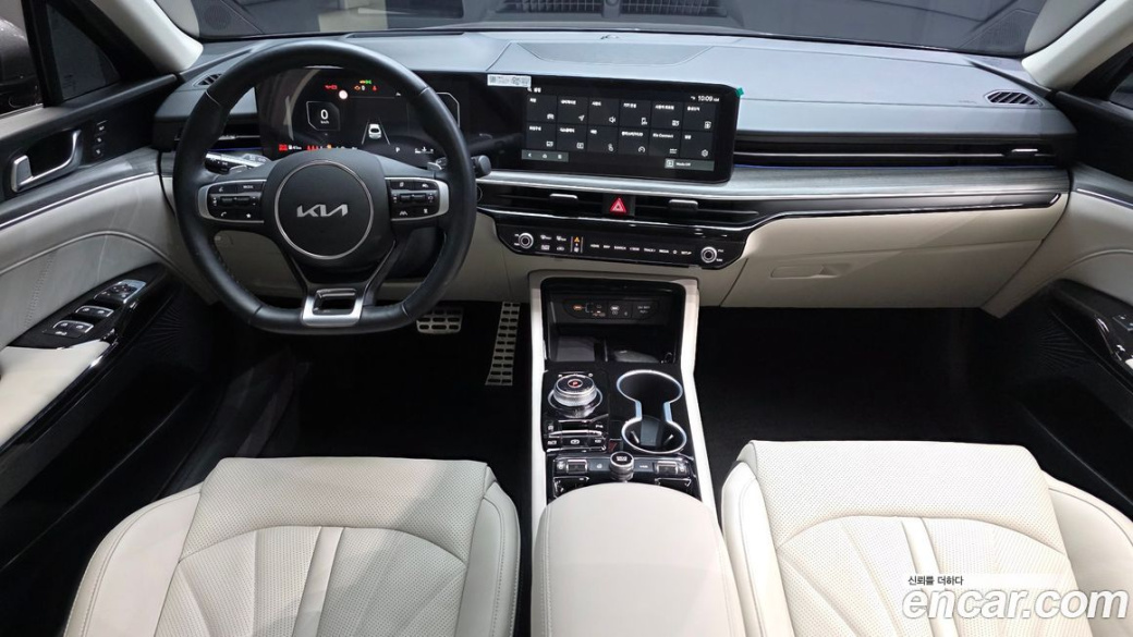 Kia K5 1.6 Turbo, 2025