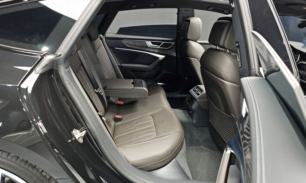 Audi A7 55 TFSI Quattro Premium, 2025