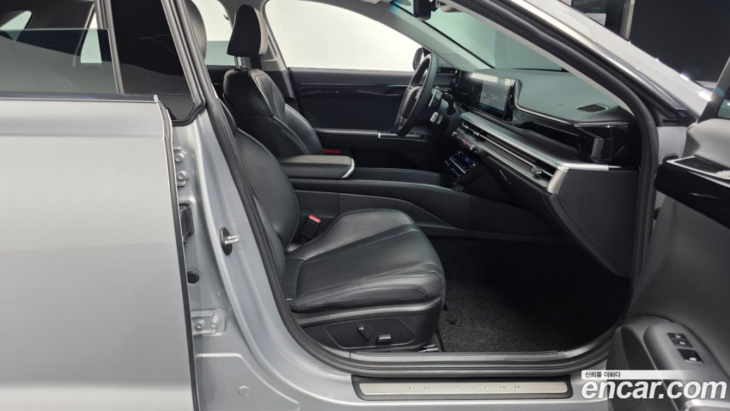Hyundai Grandeur 2,5 Gasoline 2WD, 2023