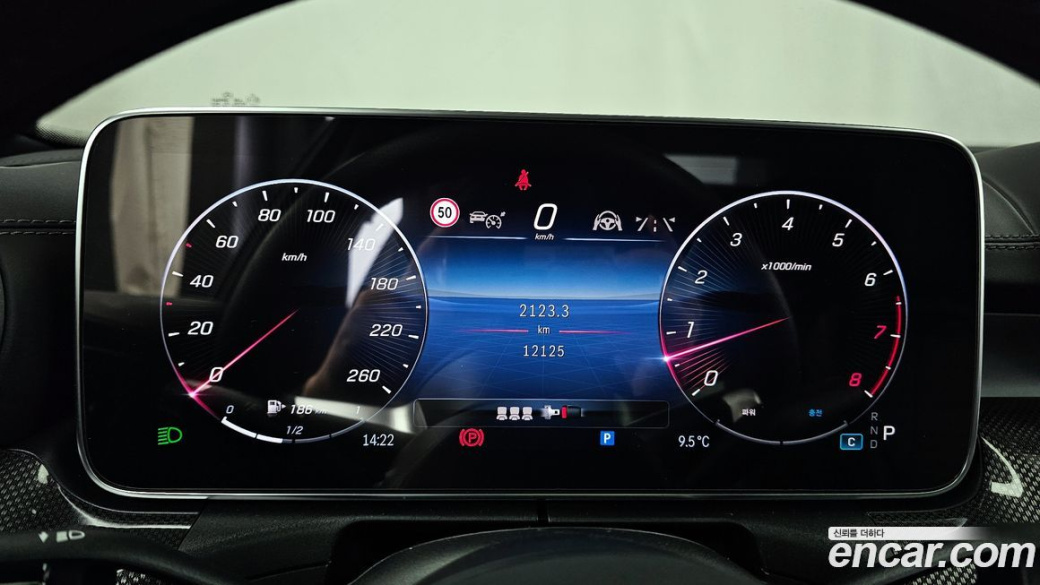 Mercedes-Benz C-Class C200 AMG Line, 2024