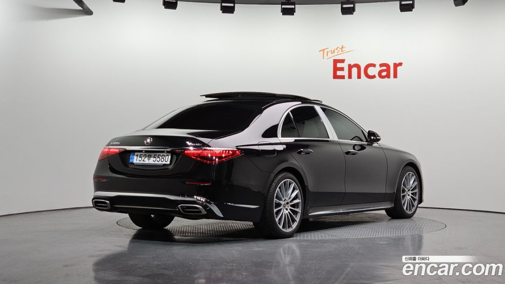 Mercedes-Benz S-Class S400 d 4MATIC, 2023