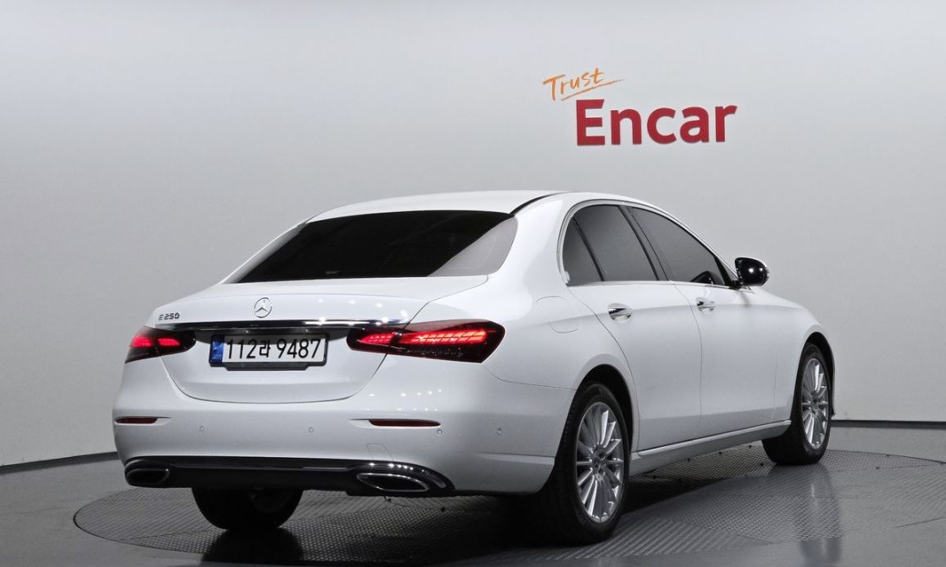 Mercedes-Benz E-Class E250 Exclusive, 2022