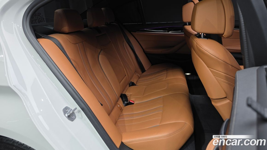BMW 5-Series 520i M Sport, 2022