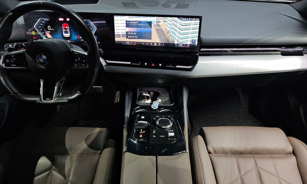 BMW 5-Series 520i Special Edition, 2024