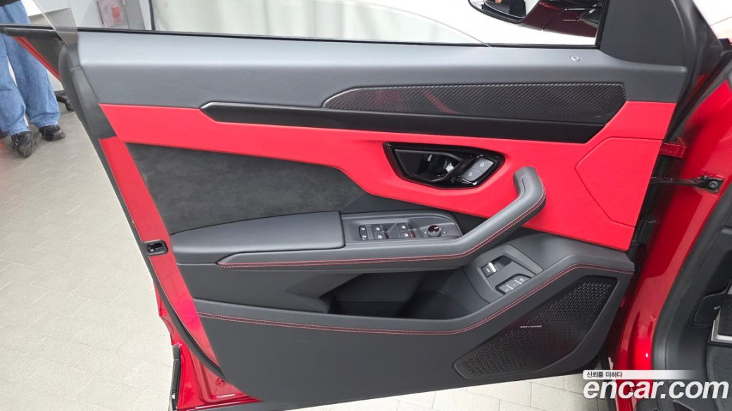 Lamborghini Urus 4.0 V8 S, 2024