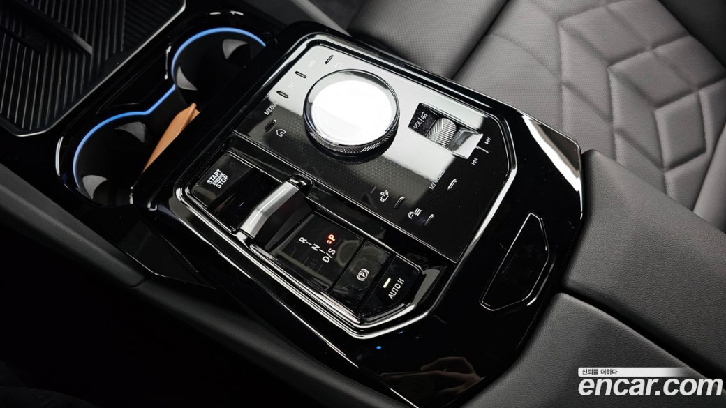 BMW 5-Series 520i M Sport, 2025
