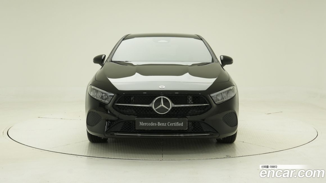 Mercedes-Benz A-Class A220 Hatchback, 2024