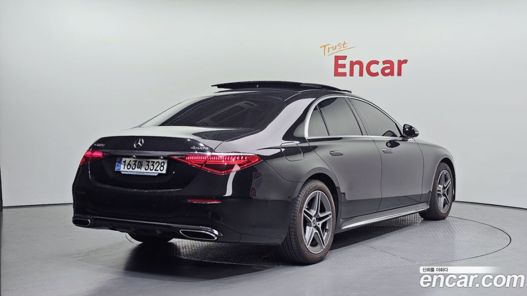 Mercedes-Benz S-Class S400 d 4MATIC, 2023