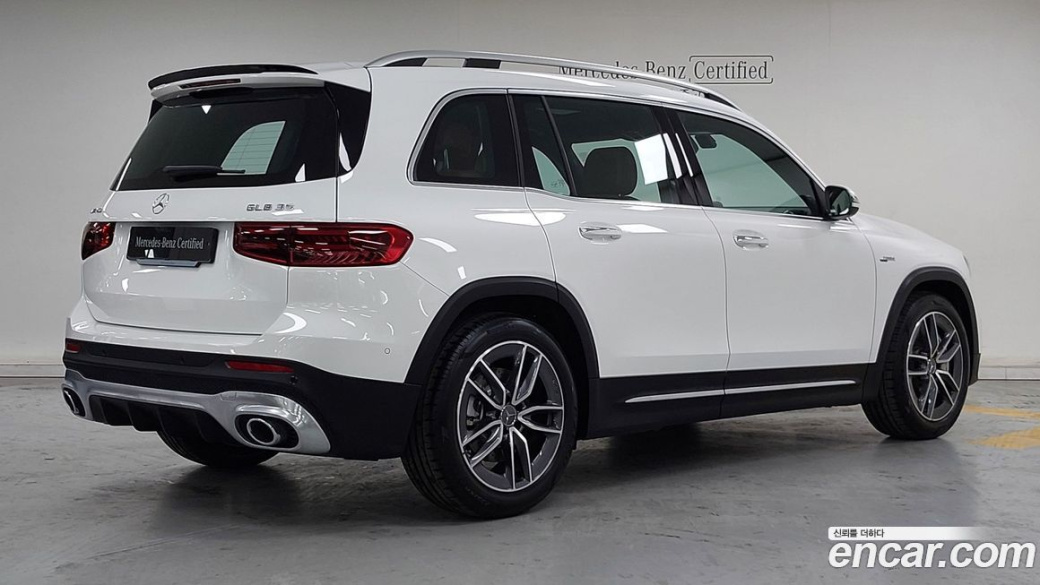 Mercedes-Benz GLB-Class AMG GLB35 4MATIC, 2025