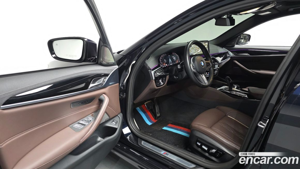 BMW 5-Series 530i M Sport Package, 2023