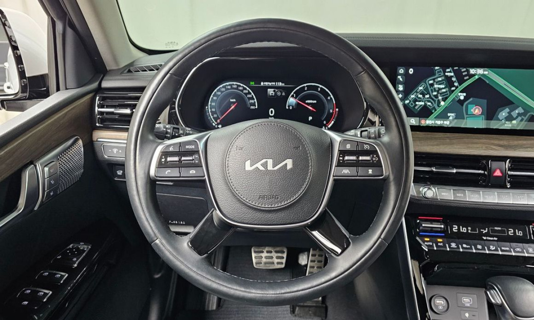 Kia Mohave Diesel 3.0 4WD 7-Seater, 2024