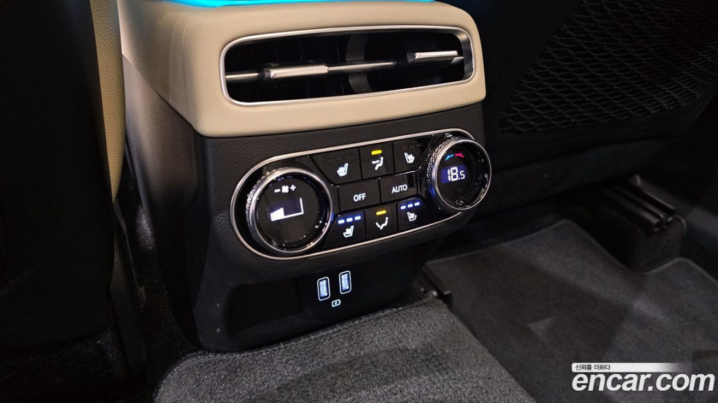 Genesis GV70 2.5T Gasoline 2WD, 2024
