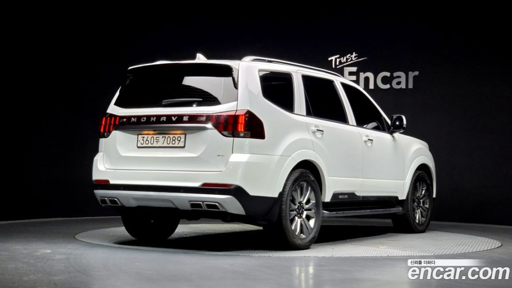 Kia Mohave Diesel 3.0 4WD 6-Seater, 2022