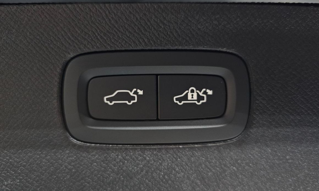 Volvo XC90 B6 Ultimate Bright, 2024