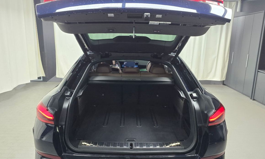 BMW X6 xDrive40i M Sport, 2025
