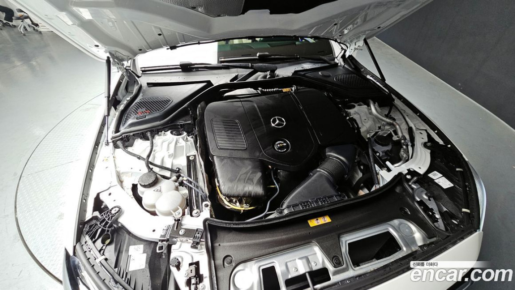 Mercedes-Benz E-Class E200 Avantgarde, 2026