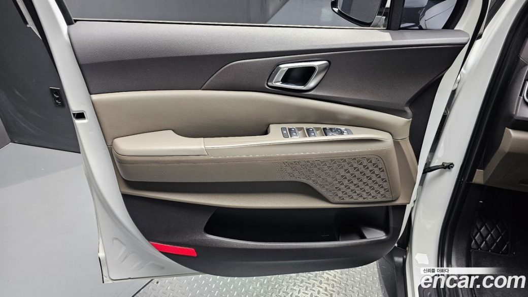 Kia Carnival 7-Seater Noblesse, 2025