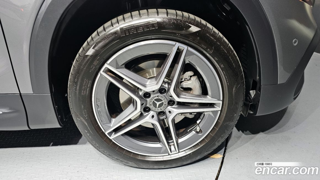 Mercedes-Benz GLB-Class GLB250 4MATIC, 2023
