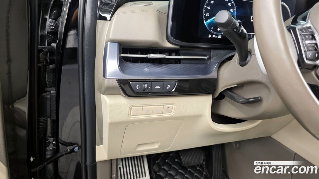 Kia Carnival 9-Seater Hi-Limousine, 2022