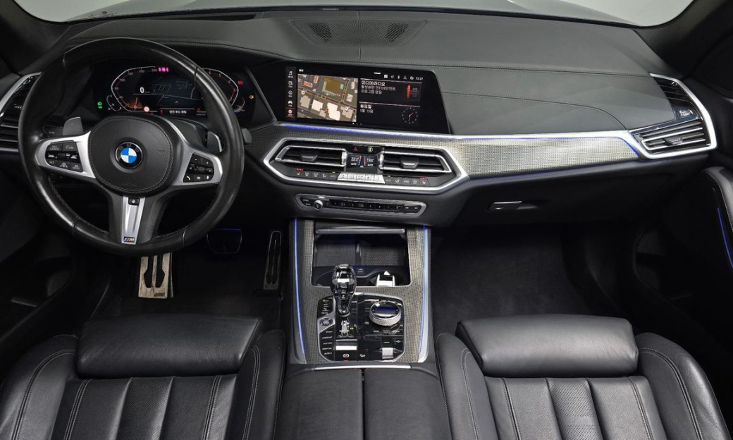 BMW X5 xDrive 40i M Sport, 2022