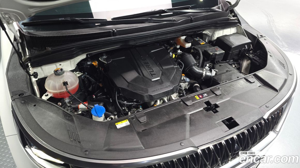 Kia Carnival 7-Seater Signature, 2022
