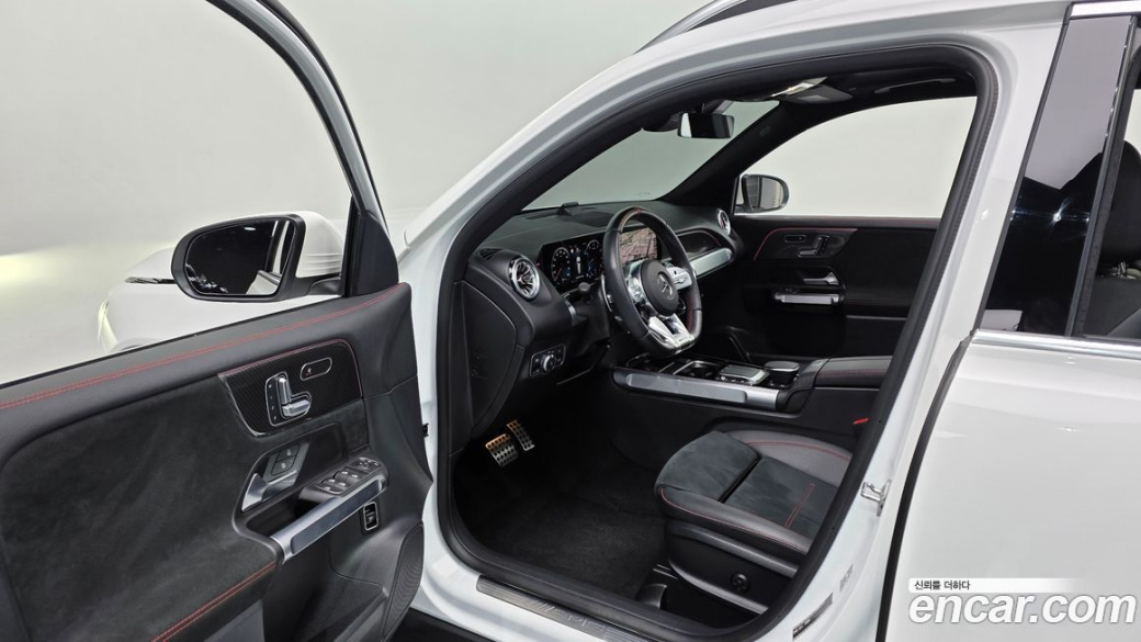 Mercedes-Benz GLB-Class AMG GLB35 4MATIC, 2023