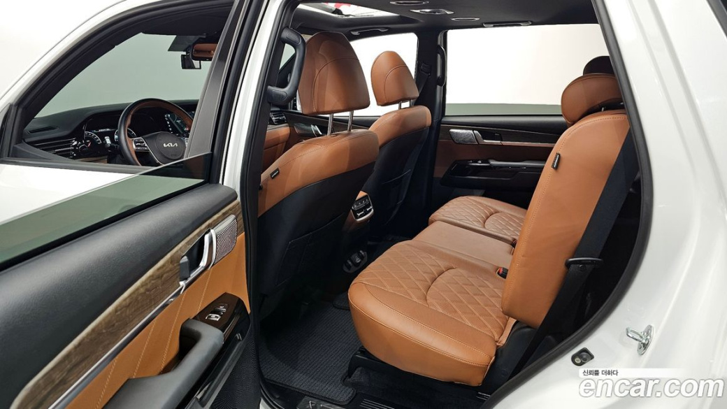Kia Mohave Diesel 3.0 4WD 7-Seater, 2022