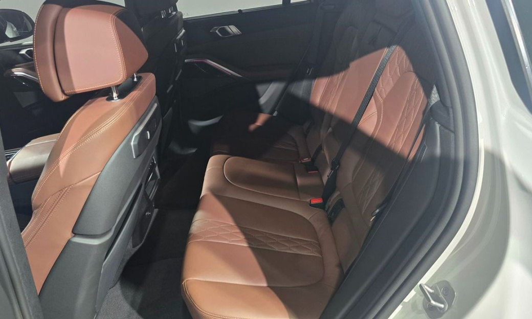 BMW X6 xDrive30d M Sport, 2025
