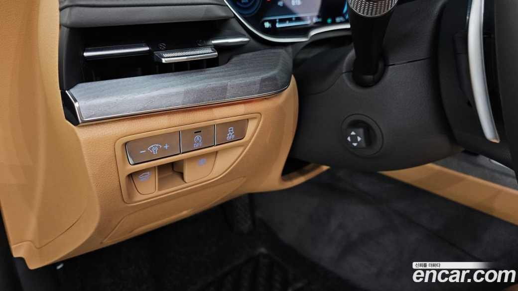 Genesis G80 Gasoline 2.5 Turbo AWD, 2024