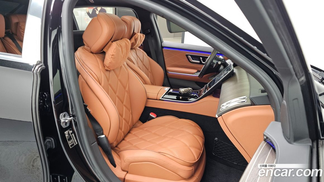 Mercedes-Benz S-Class Maybach S680 4MATIC, 2022
