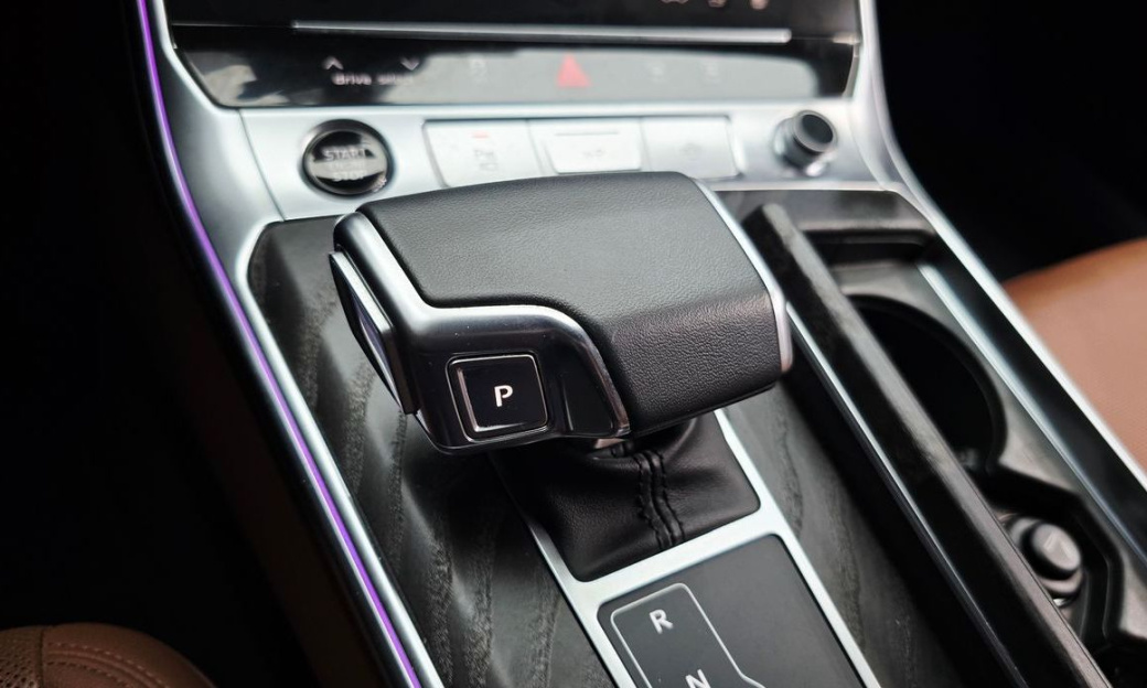 Audi A6 40 TDI, 2023