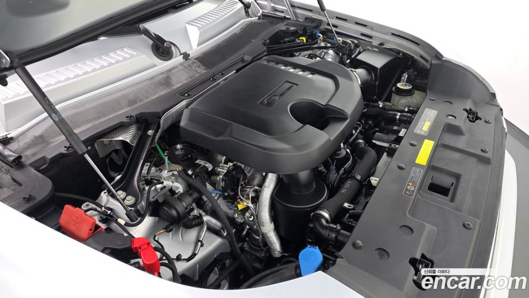 Land Rover Defender 110 D300 HSE, 2022