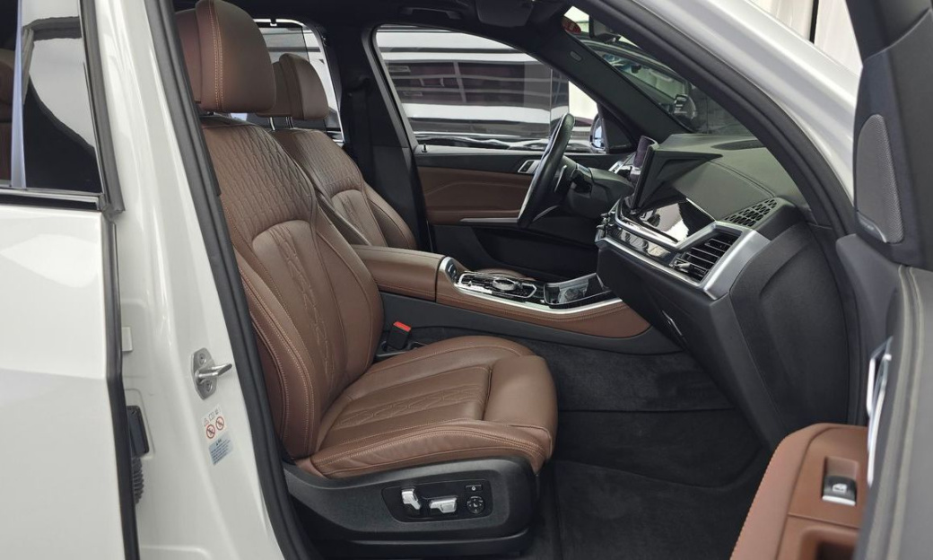 BMW X5 xDrive 40i M Sport, 2024