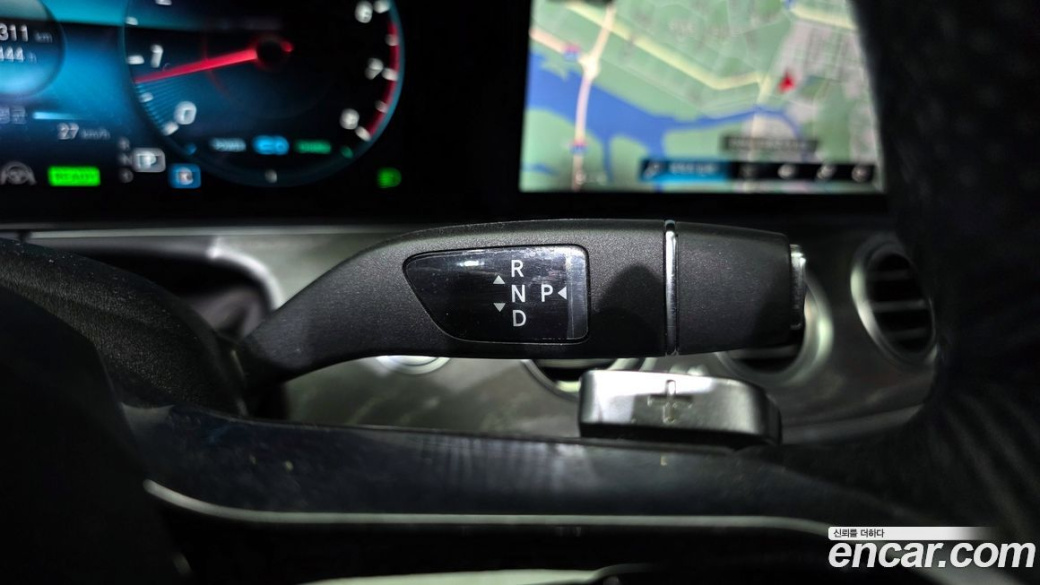 Mercedes-Benz E-Class E350 4MATIC AMG Line, 2022