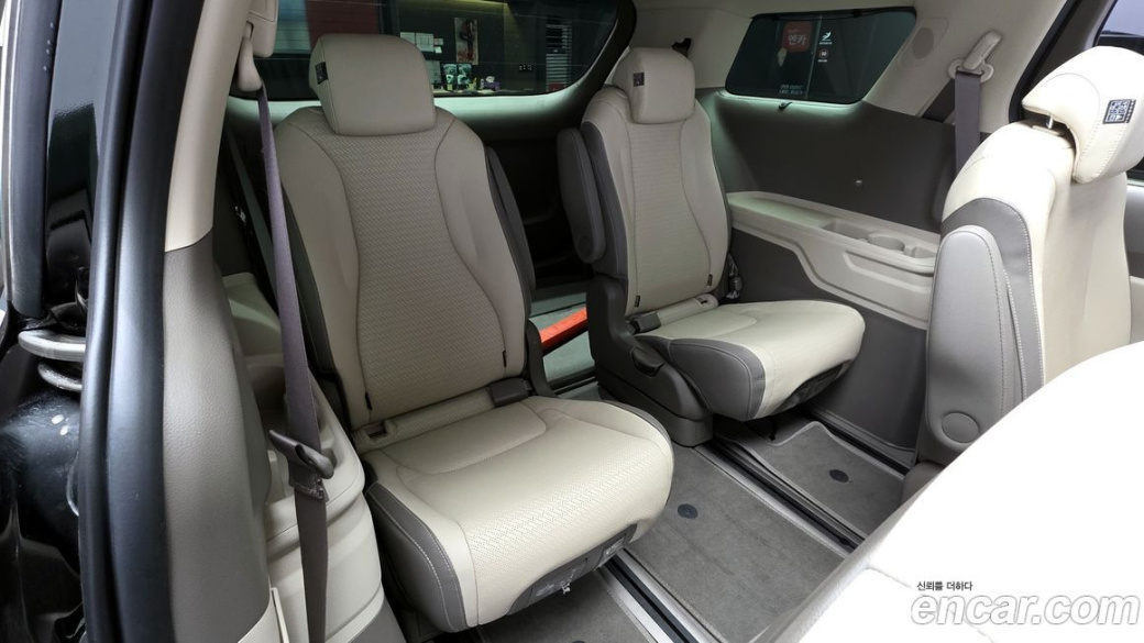 Kia Carnival 9-Seater Noblesse, 2023