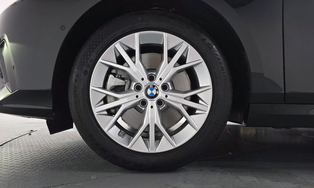 BMW 1-Series 120, 2025