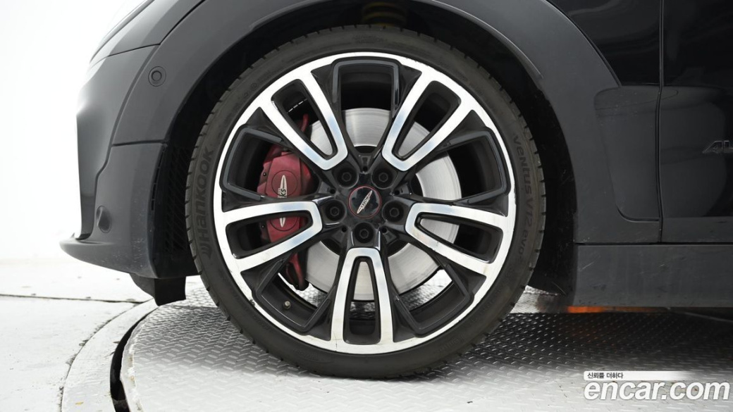 Mini Clubman JCW, 2023
