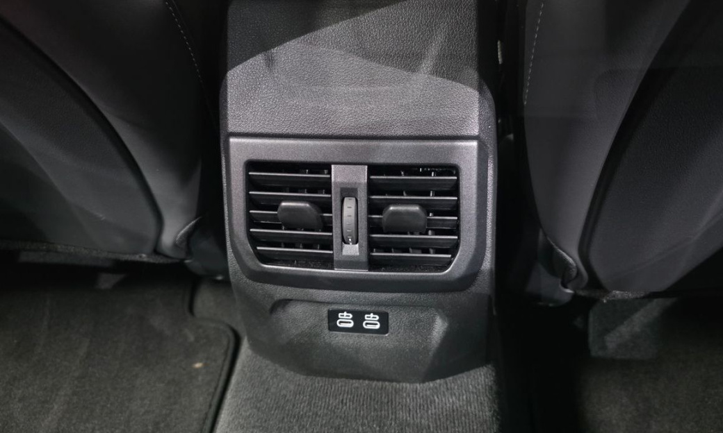 BMW 2-Series M235 xDrive, 2025