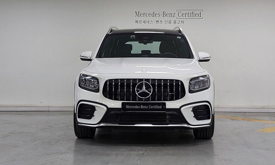 Mercedes-Benz GLB-Class AMG GLB35 4MATIC, 2025