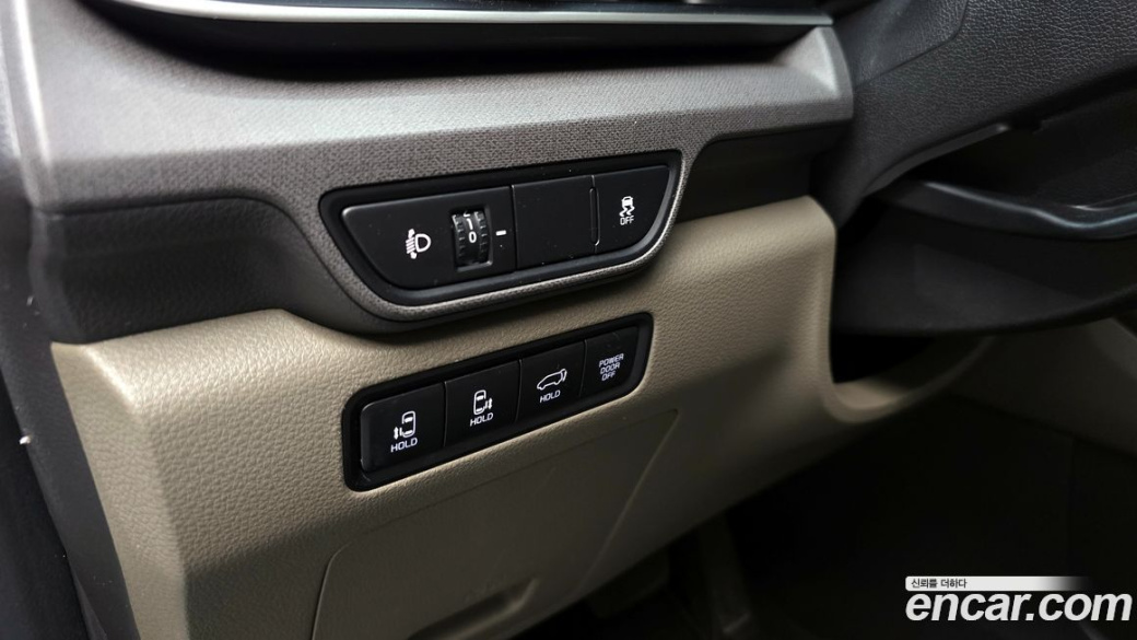 Kia Carnival 9-Seater Noblesse, 2024