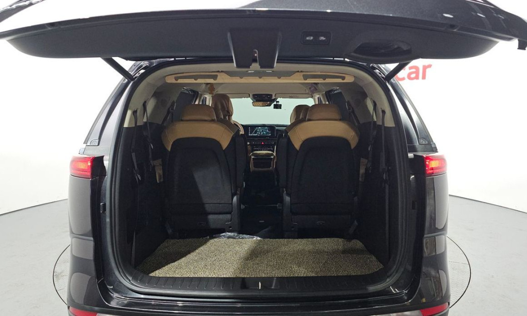 Kia Carnival 9-Seater Noblesse, 2023