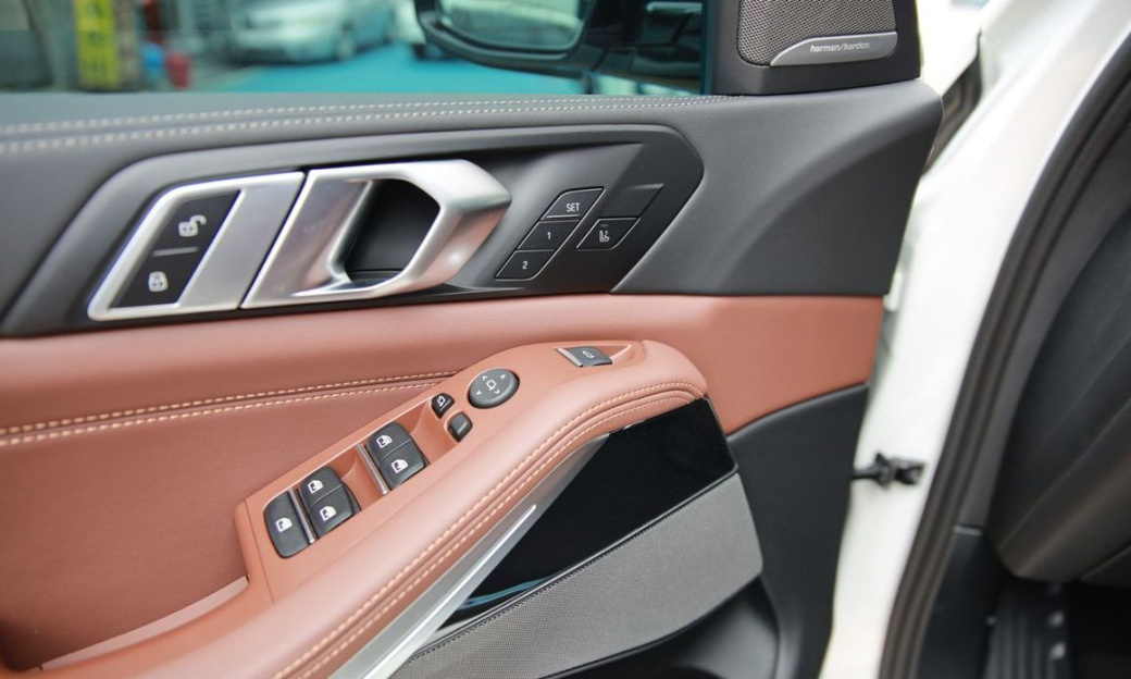 BMW X5 xDrive 40i M Sport, 2025