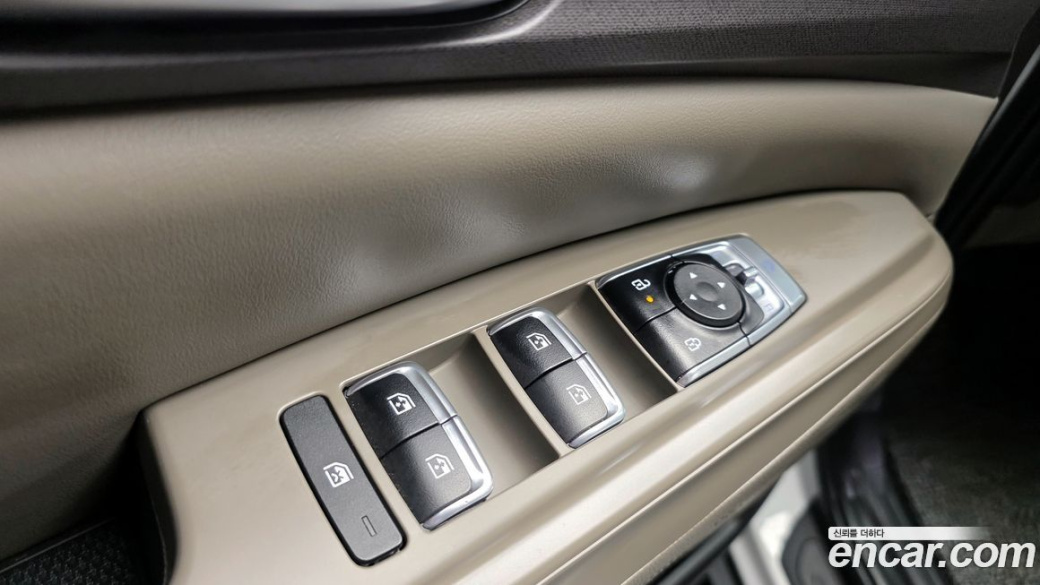 Kia Carnival 9-Seater Noblesse, 2025