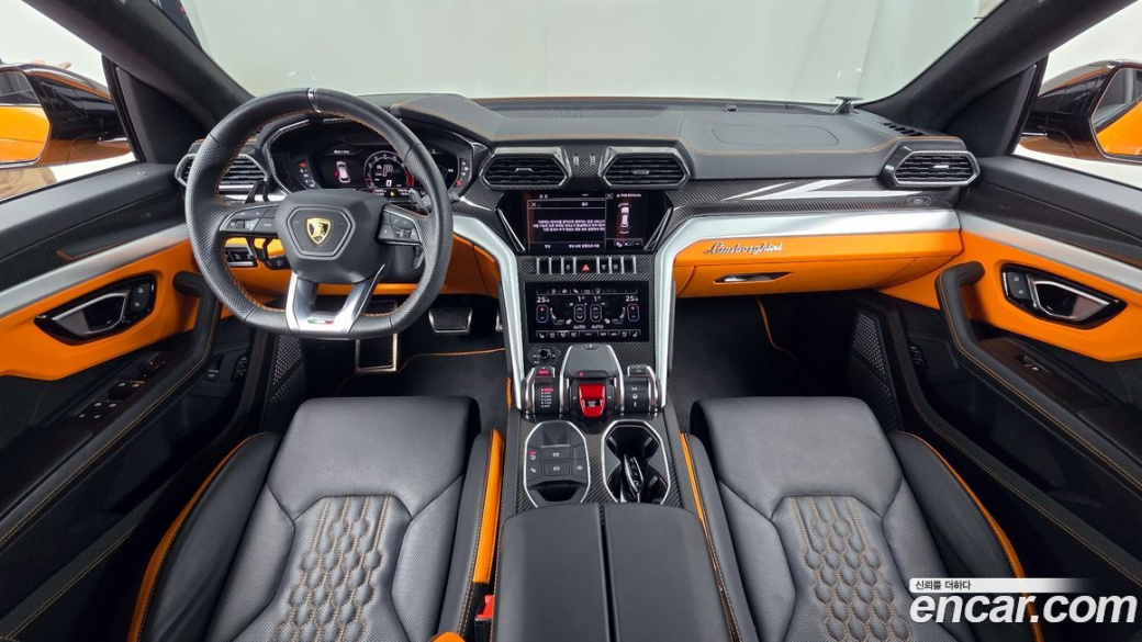 Lamborghini Urus 4.0 V8 S, 2024