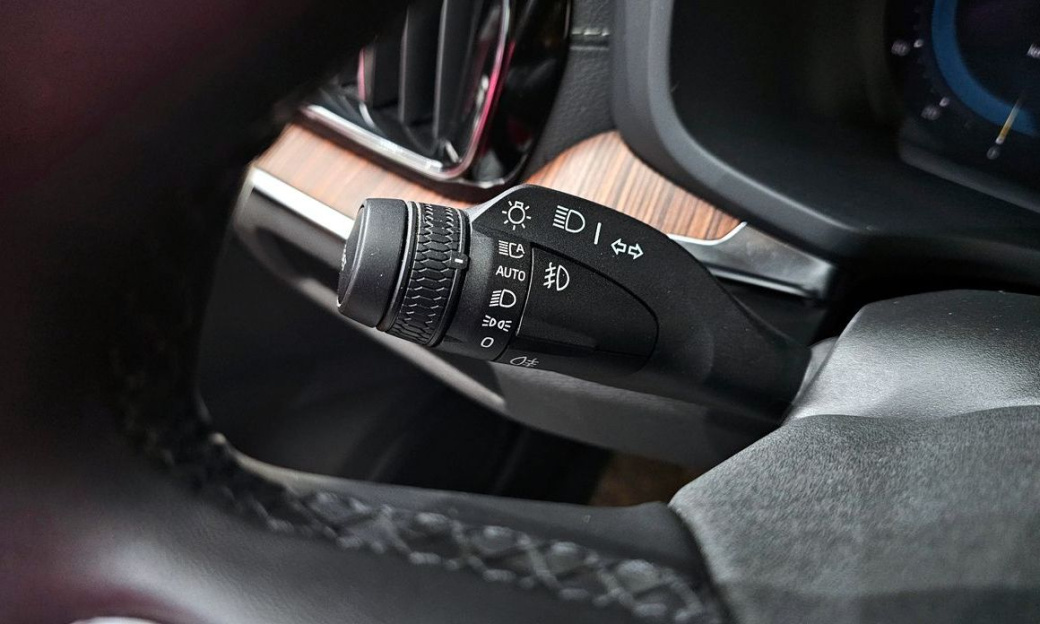 Volvo S60 B5 Ultimate Bright, 2024