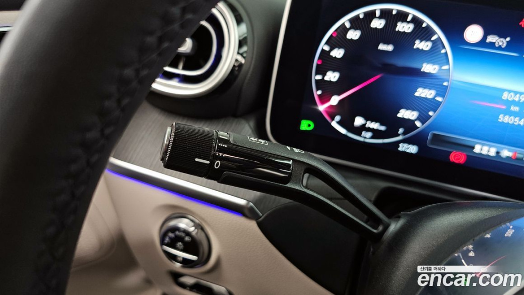 Mercedes-Benz C-Class C300 4MATIC Avantgarde, 2023